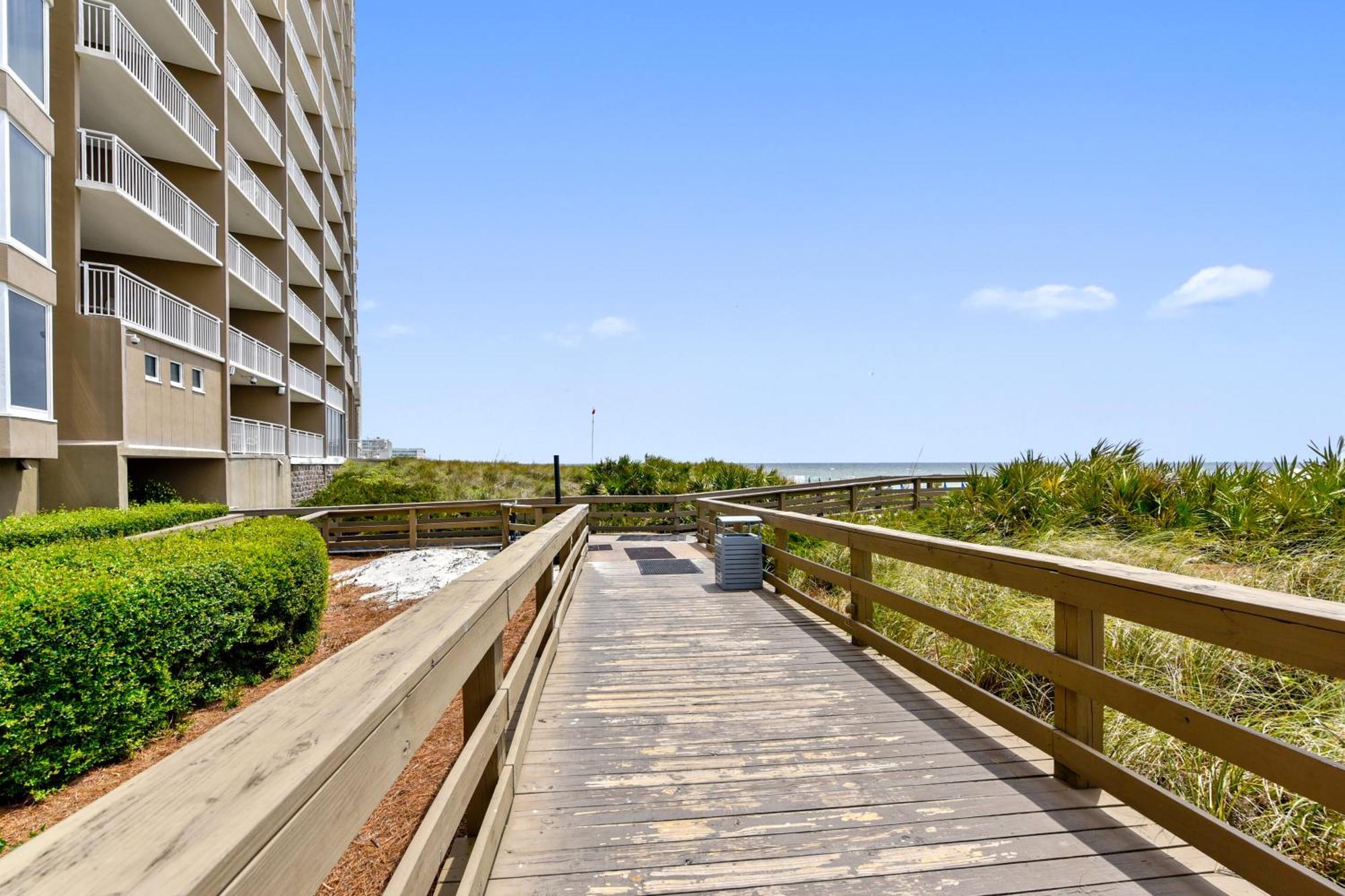 Emerald Beach #1330 By Book That Condo Panama City Beach Exterior foto